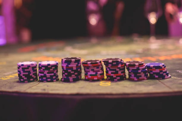 jamintoto mobile app interface showing live casino lobby and game selection